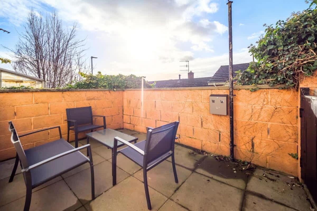 Penkhull House By Truestays - 4 Bedroom House In Stoke-On-Trent Exterior foto