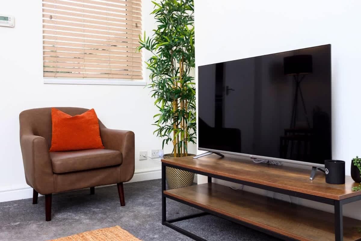 Penkhull House By Truestays - 4 Bedroom House In Stoke-On-Trent Exterior foto
